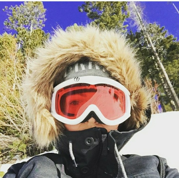 White Electric Goggles - Picture 2 of 3